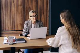 How to Handle Salary Questions in Job Interviews and Negotiate Confidently While Maintaining Professionalism and Maximizing Your Career Value